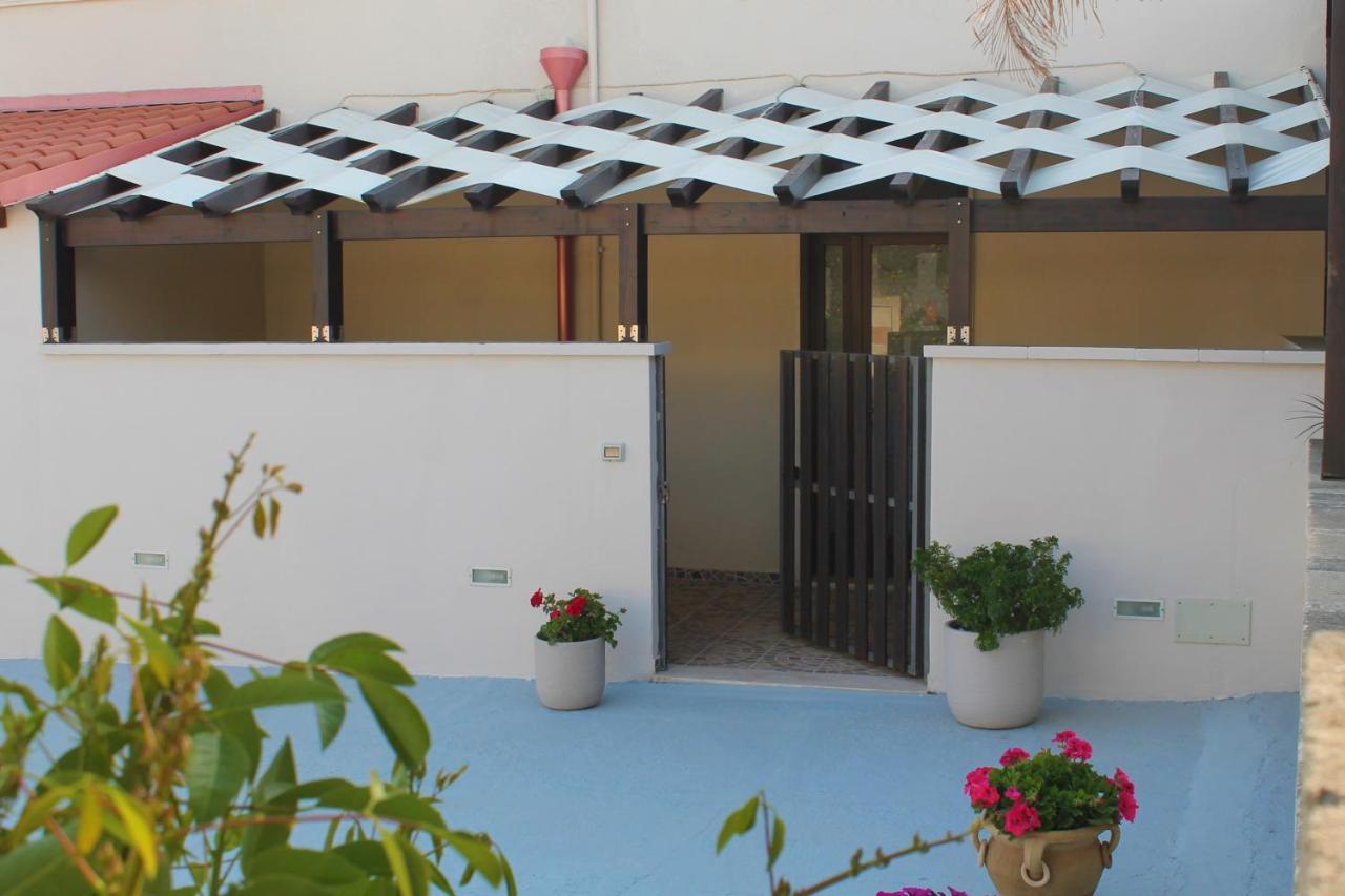 Casa Vacanze Natali-Stella بورتو سيساريو المظهر الخارجي الصورة